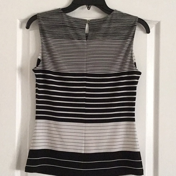 CALVIN KLEIN Sleeveless Blouse - size XS - Picture 2 of 4